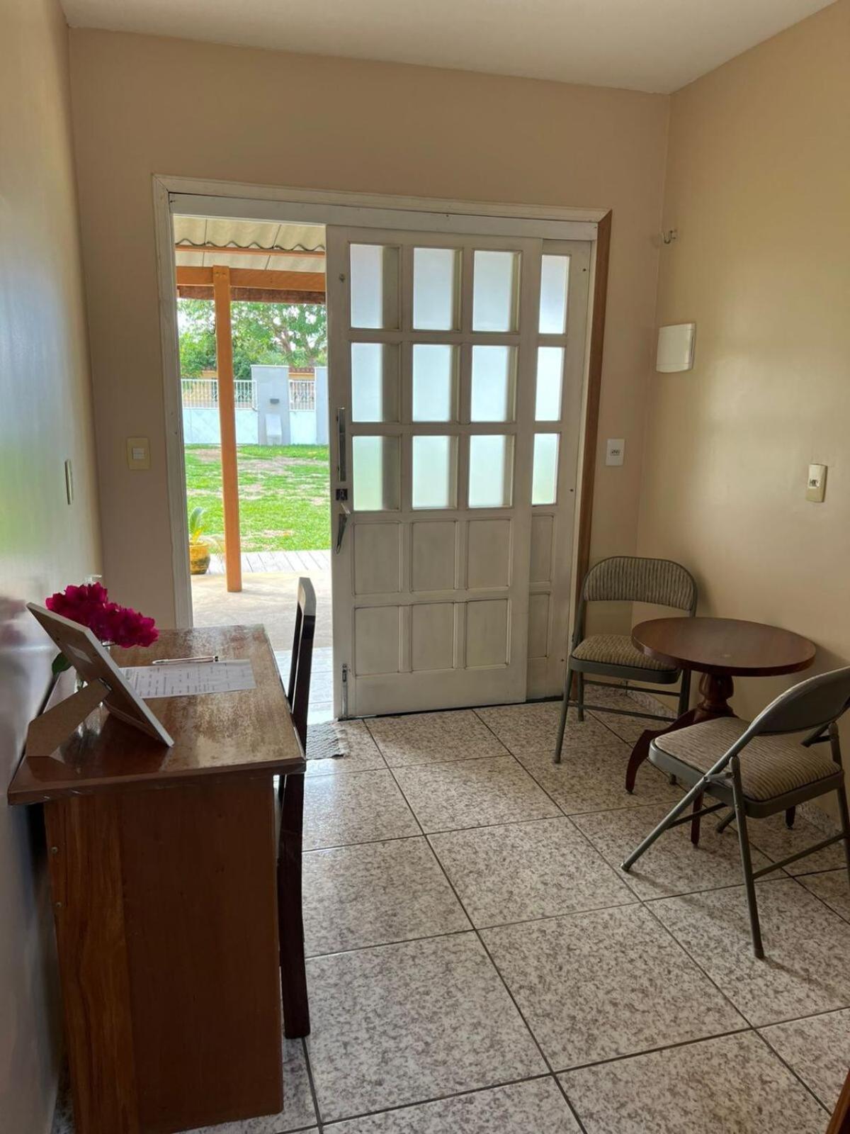 Casa Bouganville - Quarto Com Cozinha Novo Airao Luaran gambar